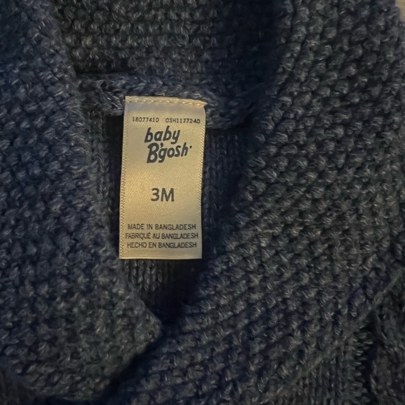 Oshkosh sweater - Picture 3 of 3